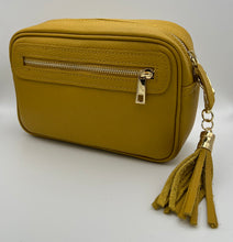 Load image into Gallery viewer, Leather 2 zip camera crossbody bag