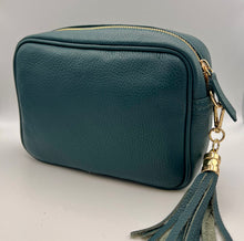 Load image into Gallery viewer, Leather 1 zip camera crossbody bag