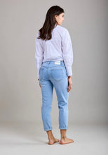 Load image into Gallery viewer, Toxik3 denim mom jeans