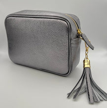 Load image into Gallery viewer, Leather 1 zip camera crossbody bag