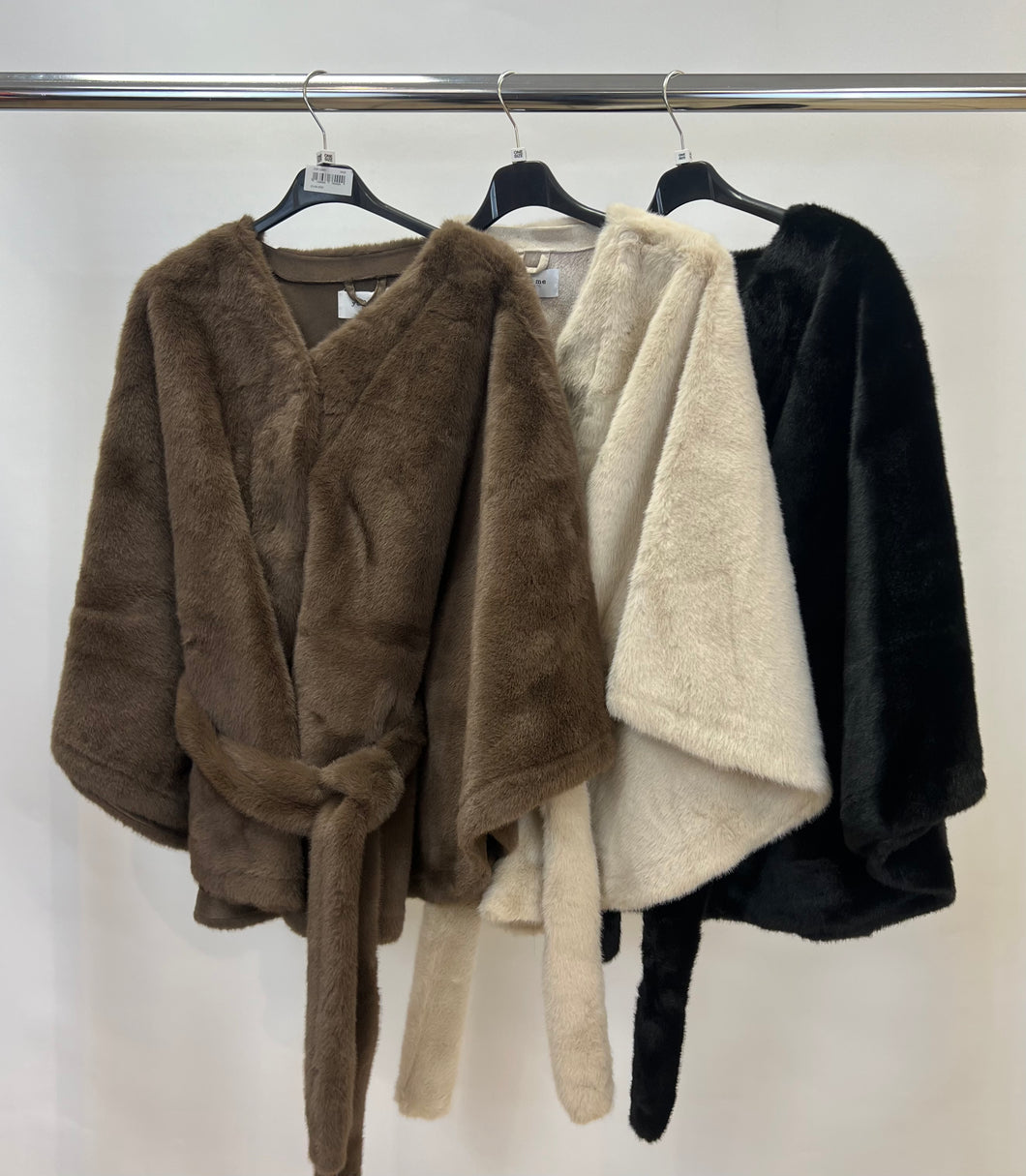 Teddy bear cape