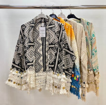 Load image into Gallery viewer, Ethnic detailed cardigan
