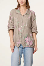 Load image into Gallery viewer, Floral sequin pocket shirt
