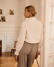 Load image into Gallery viewer, InApril 1986 cotton broderie anglaise shirt
