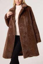 Load image into Gallery viewer, Chilli &amp; Charm teddy bear coat
