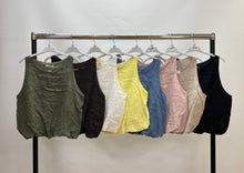 Load image into Gallery viewer, Linen sleeveless bubble top
