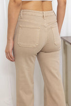 Load image into Gallery viewer, Square pocket stretch jeans

