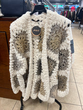 Load image into Gallery viewer, Crochet square cardigan
