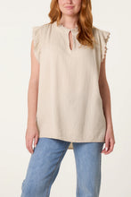 Load image into Gallery viewer, Cheesecloth sleeveless top
