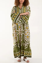Load image into Gallery viewer, Abstract print maxi dress
