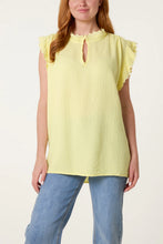 Load image into Gallery viewer, Cheesecloth sleeveless top
