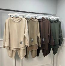Load image into Gallery viewer, Plain hooded tracksuit
