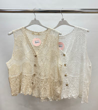 Load image into Gallery viewer, Crochet embroidered cotton waistcoat
