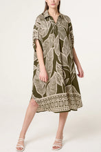 Load image into Gallery viewer, Leaf print dress
