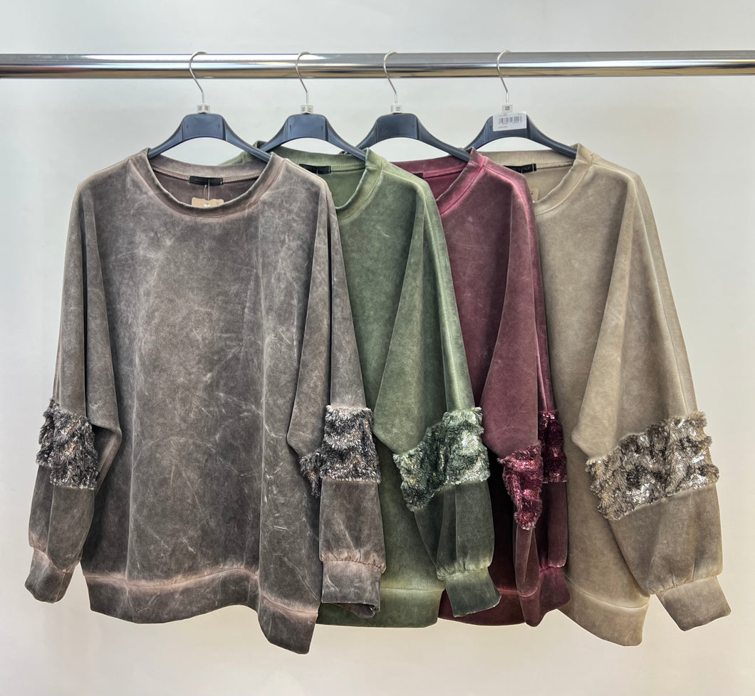 Stonewashed sweatshirt