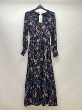 Load image into Gallery viewer, Stella Morgan navy printed dress
