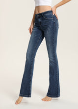 Load image into Gallery viewer, Melly denim flared jeans
