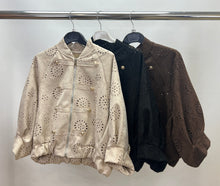 Load image into Gallery viewer, Broderie anglaise jacket
