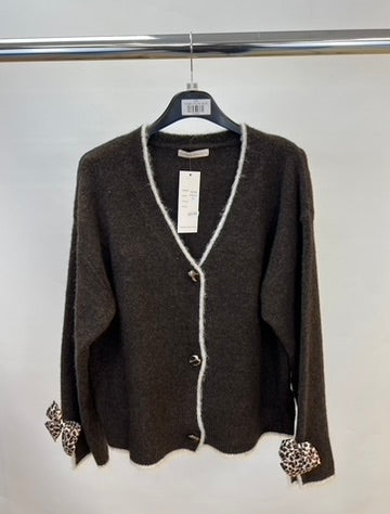 Contrast hem cardigan
