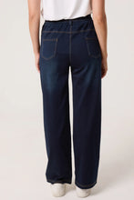 Load image into Gallery viewer, QED denim trousers

