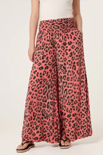 Load image into Gallery viewer, Leopard wide leg trouser
