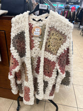 Load image into Gallery viewer, Crochet square cardigan
