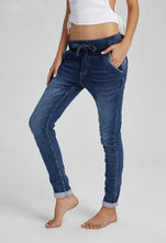 Load image into Gallery viewer, Melly denim stretch trouser
