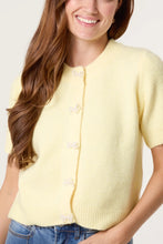Load image into Gallery viewer, Pearl bow cardigan
