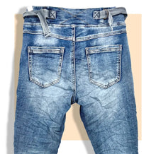 Load image into Gallery viewer, Melly denim trouser
