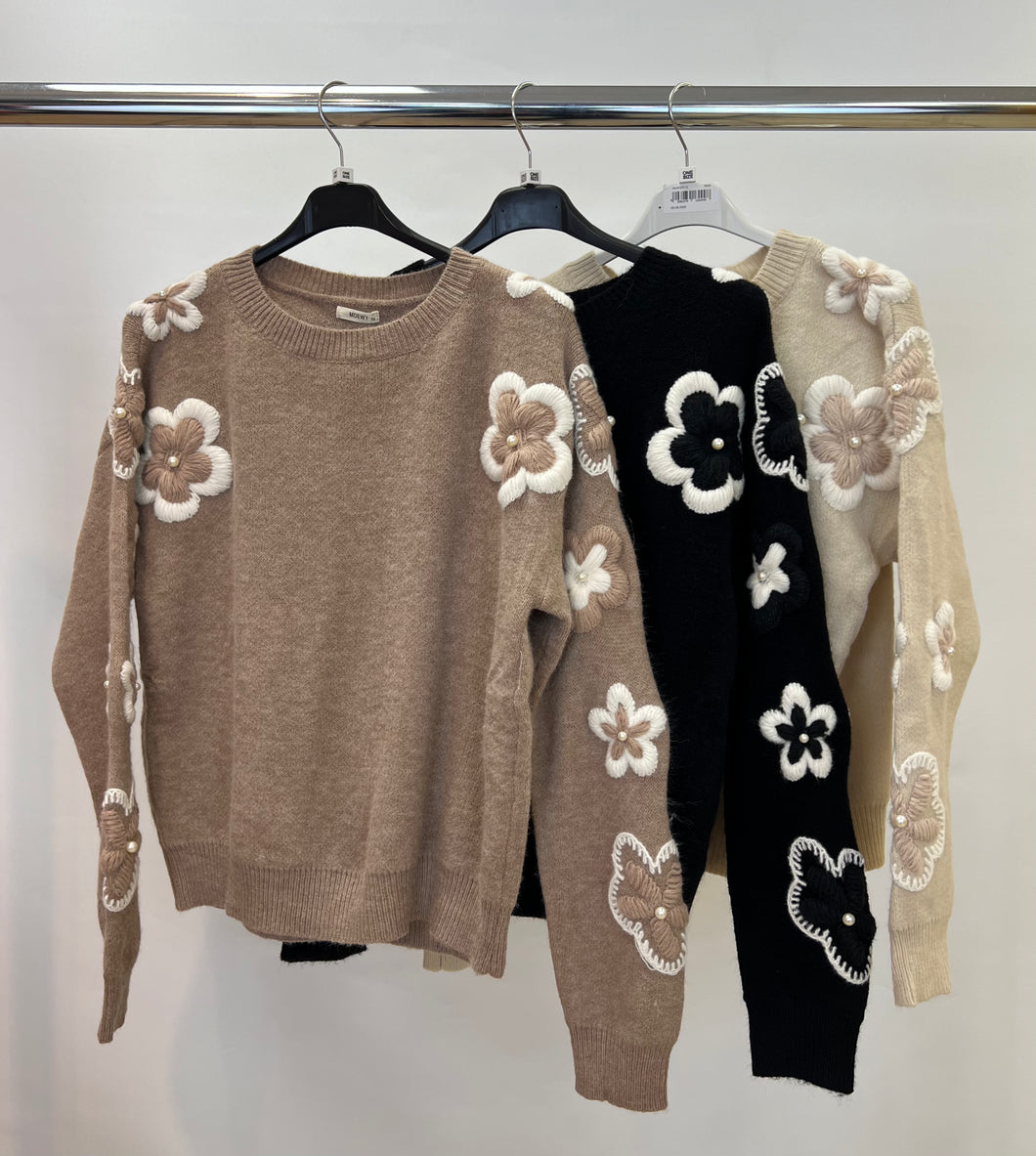 Moewy flower embroidered jumper