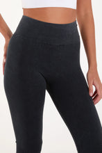 Load image into Gallery viewer, Acid wash ribbed leggings
