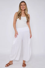 Load image into Gallery viewer, Stonewashed linen blend cotton trouser
