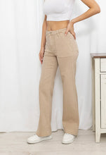 Load image into Gallery viewer, Square pocket stretch jeans
