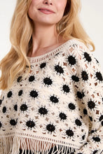 Load image into Gallery viewer, Crochet tassel top
