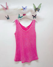 Load image into Gallery viewer, Stonewashed cotton frayed vest
