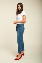 Load image into Gallery viewer, Toxik3 jogger jeans
