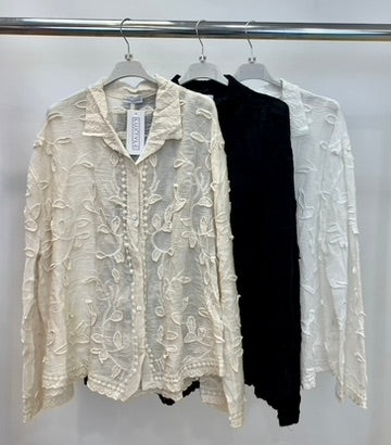 Cotton flower embroidered shirt