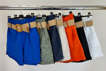 Load image into Gallery viewer, Linen belted shorts
