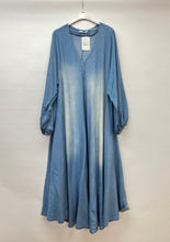 Load image into Gallery viewer, Denim v-neck dress

