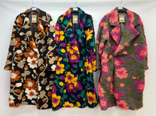 Load image into Gallery viewer, Flower boucle coat
