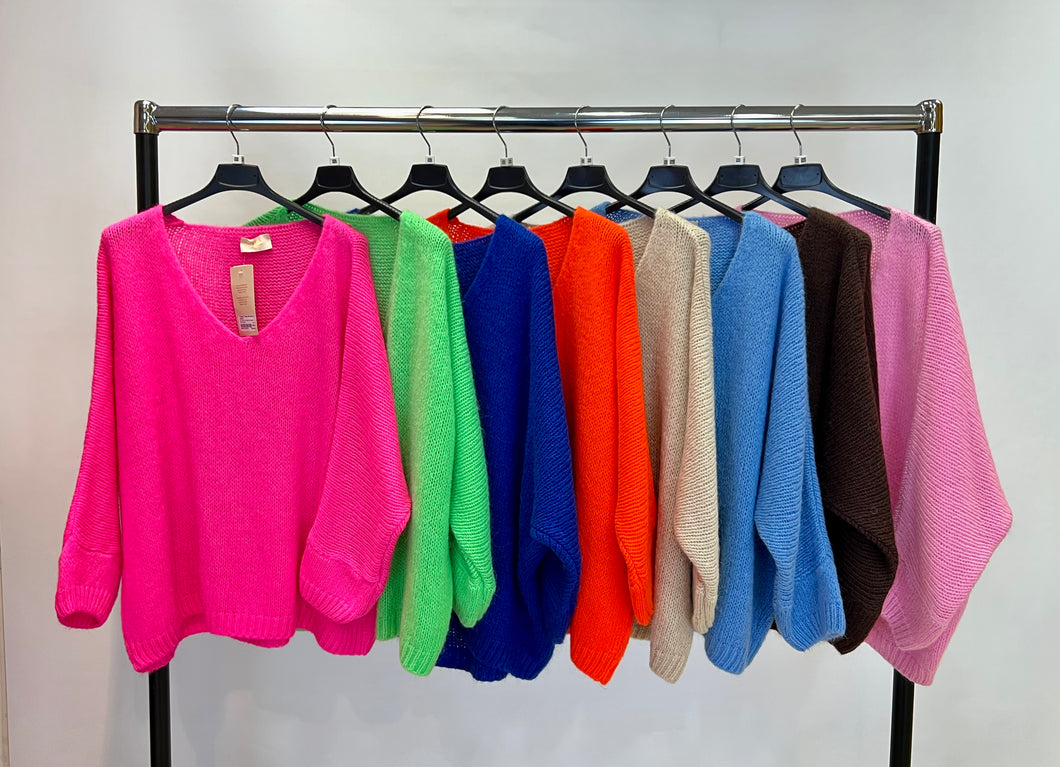 J&L knitted v-neck jumper