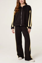 Load image into Gallery viewer, Stripe tracksuit
