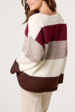 Load image into Gallery viewer, Block print v-neck jumper
