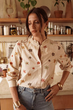 Load image into Gallery viewer, InApril 1986 beige embroidered shirt
