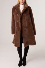 Load image into Gallery viewer, Chilli &amp; Charm teddy bear coat
