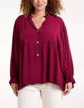 Load image into Gallery viewer, Jersey batwing blouse
