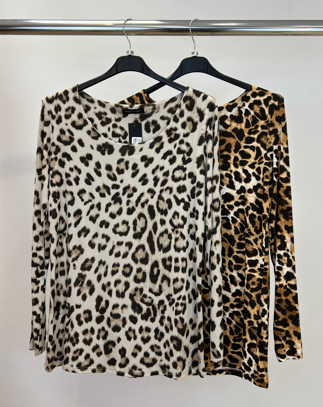 Leopard double lined top