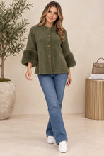 Load image into Gallery viewer, Faux fur sleeve jacket
