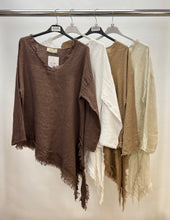 Load image into Gallery viewer, Linen asymmetric top
