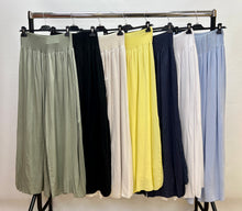 Load image into Gallery viewer, Sugarbabe split leg trouser
